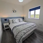 - Sleeps 4 - Near Aran Islands - Parking